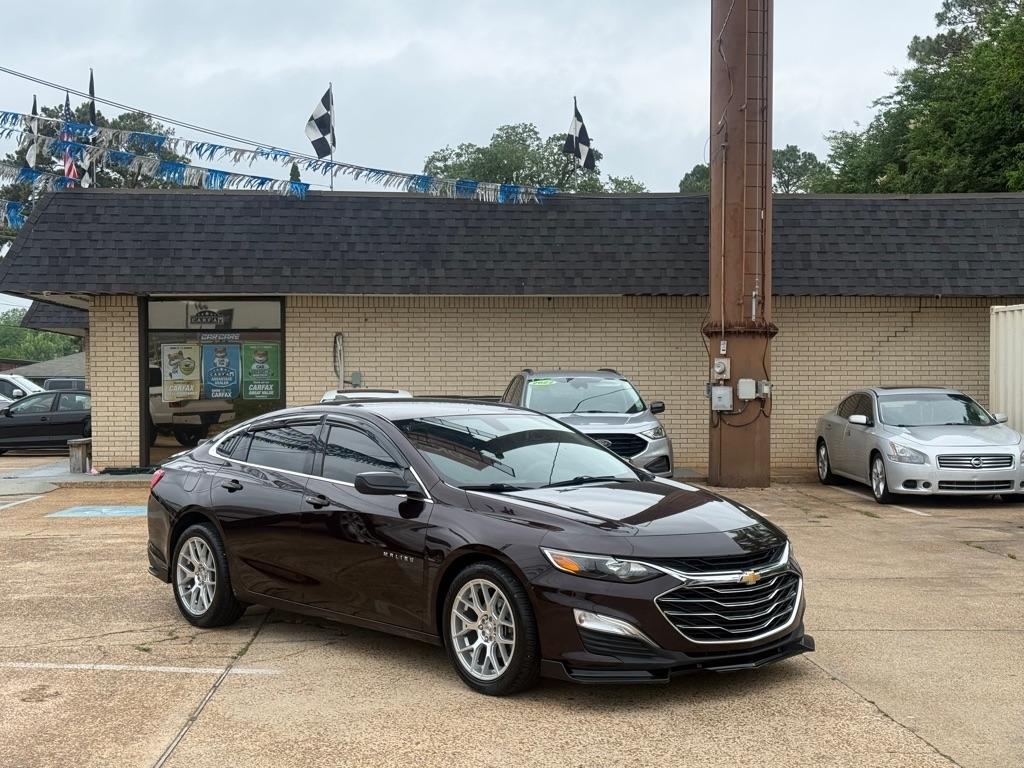 Chevrolet Malibu 4dr Sdn LS w/1LS 2020