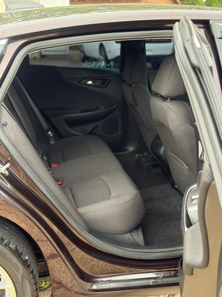 Chevrolet Malibu 4dr Sdn LS w/1LS 2020