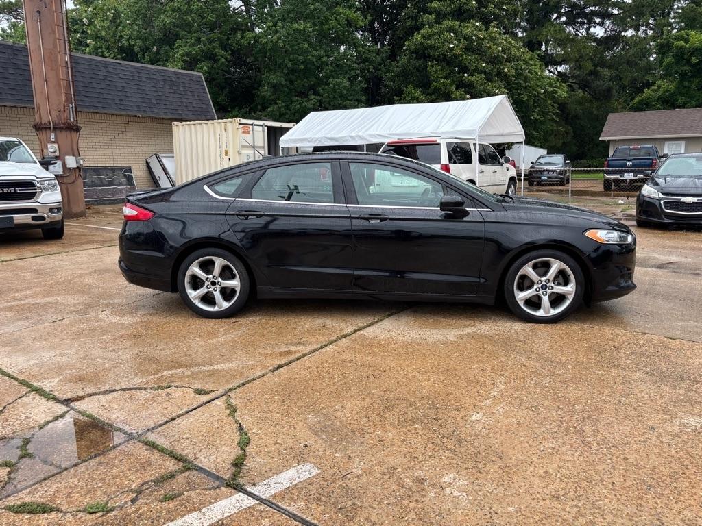 Ford Fusion 4dr Sdn S FWD 2016