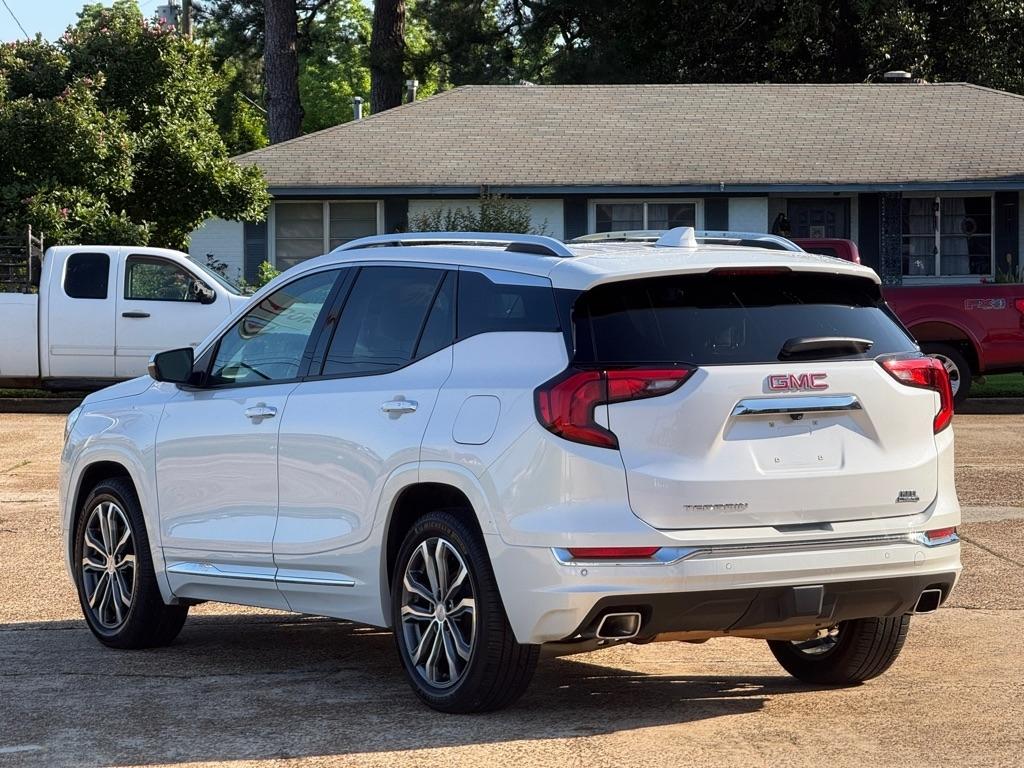 GMC Terrain FWD 4dr Denali 2020