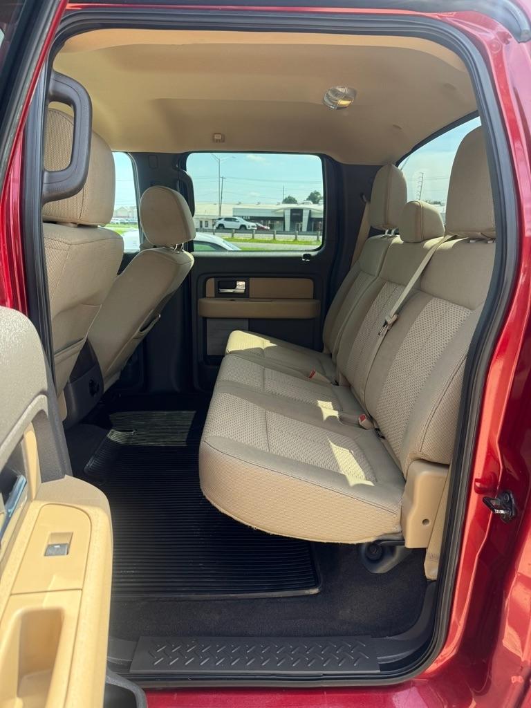 Ford F-150 4WD SuperCrew 145" Platinum 2013