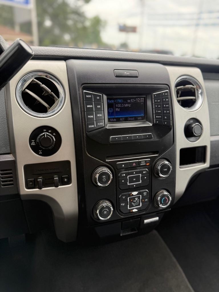 Ford F-150 4WD SuperCrew 145" King Ranch 2013