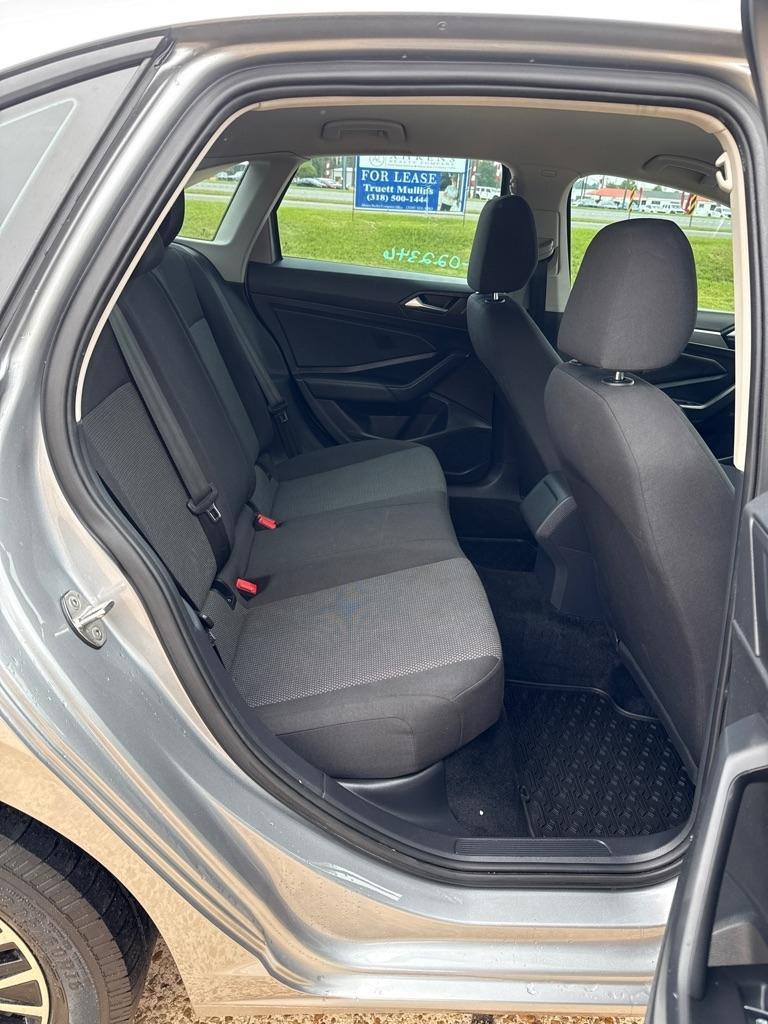 Volkswagen Jetta R-Line Auto 2021