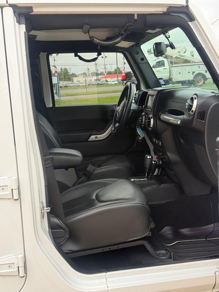 Jeep Wrangler Unlimited 4WD 4dr Rubicon 2015