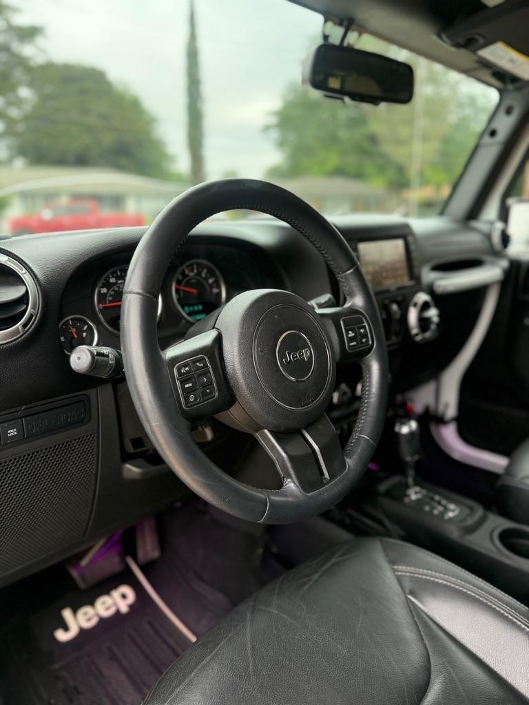 Jeep Wrangler Unlimited 4WD 4dr Rubicon 2015