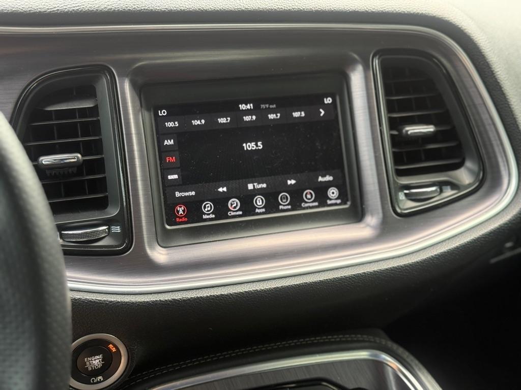 Dodge Challenger SXT RWD 2018