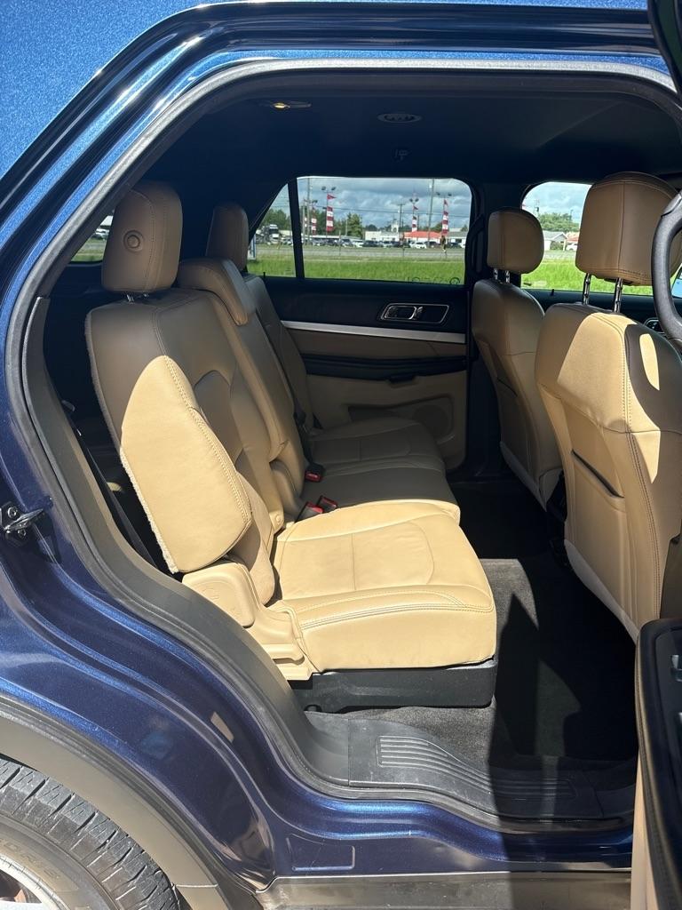 Ford Explorer FWD 4dr XLT 2016