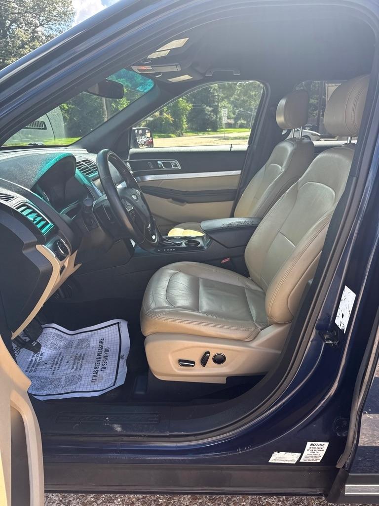 Ford Explorer FWD 4dr XLT 2016