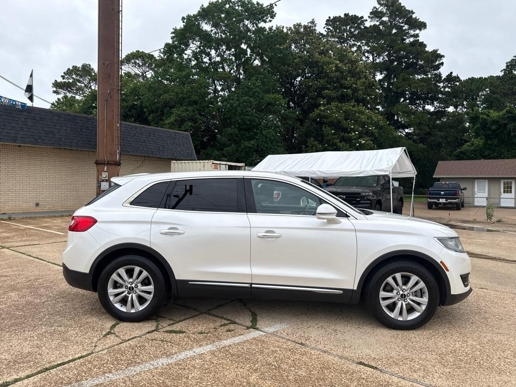 Lincoln MKX FWD 4dr Premiere 2016