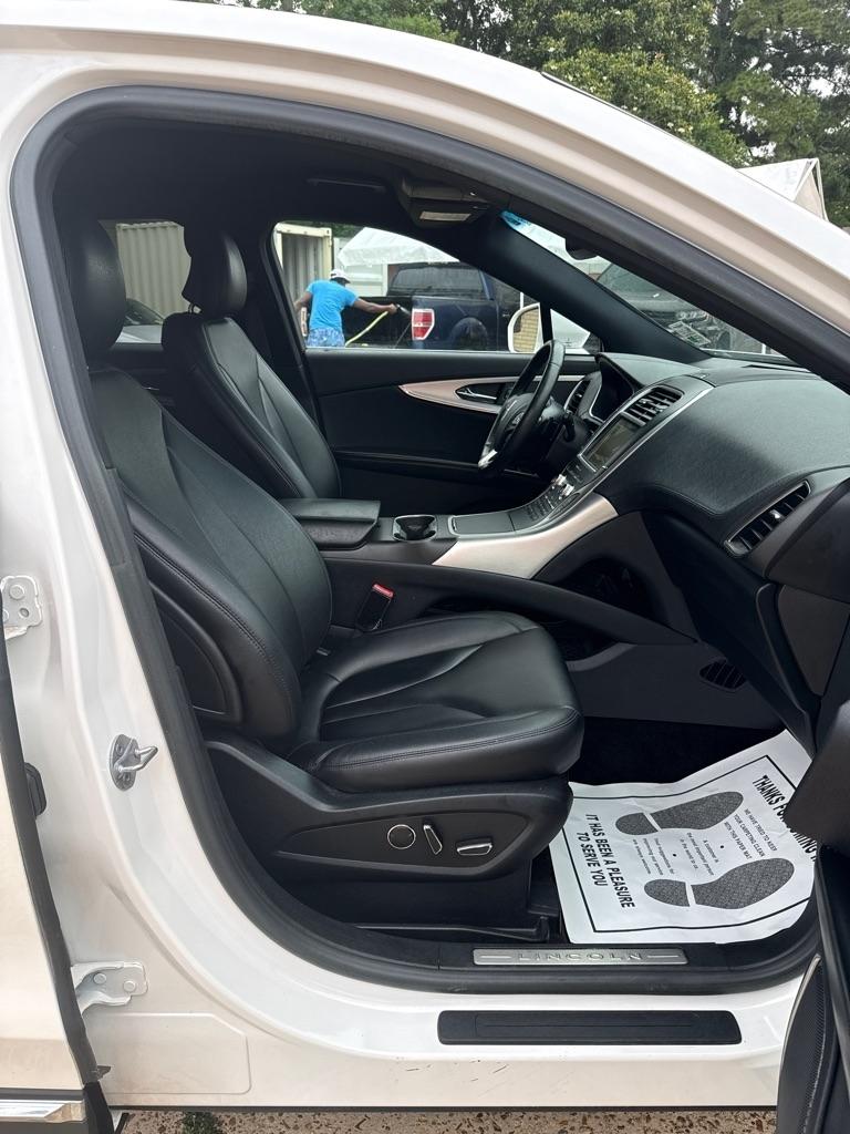 Lincoln MKX FWD 4dr Premiere 2016