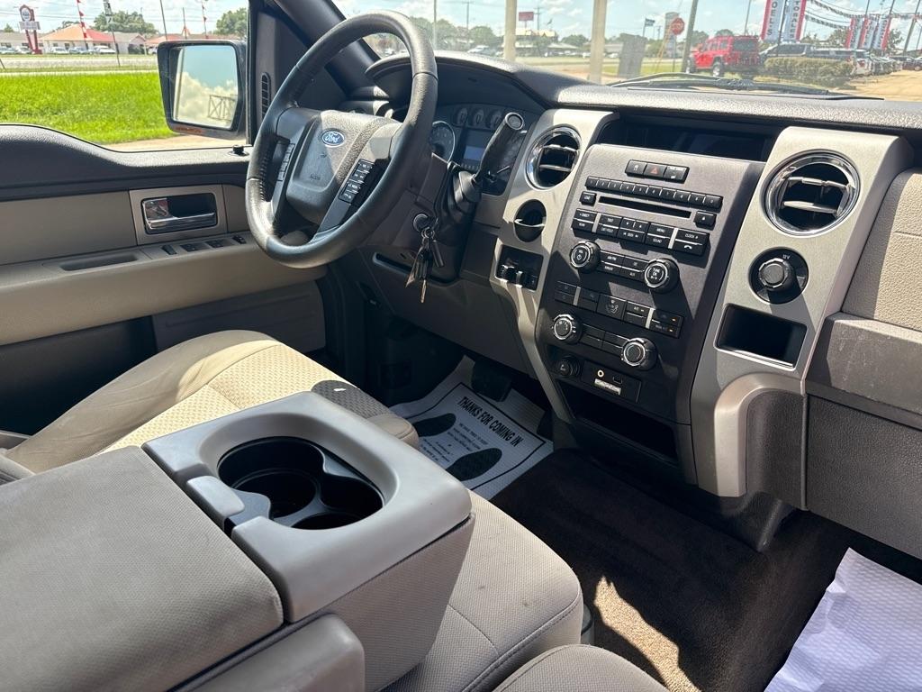 Ford F-150 2WD SuperCrew 145" FX2 Sport 2010