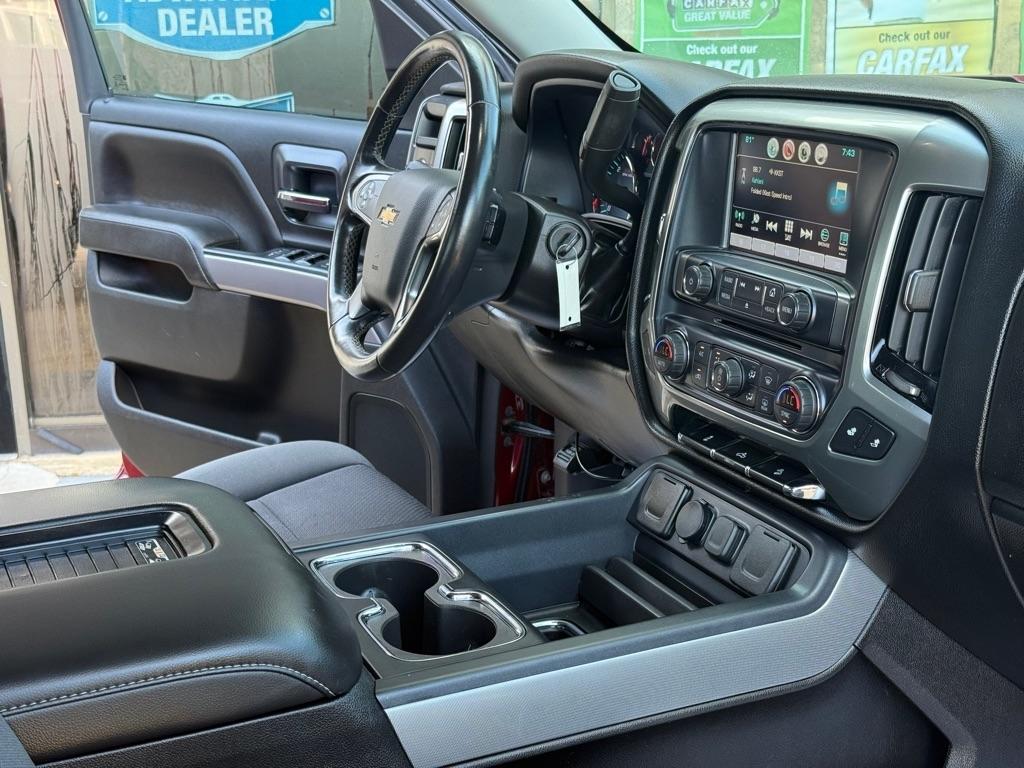Chevrolet Silverado 1500 4WD Crew Cab 143.5" LT w/2LT 2018