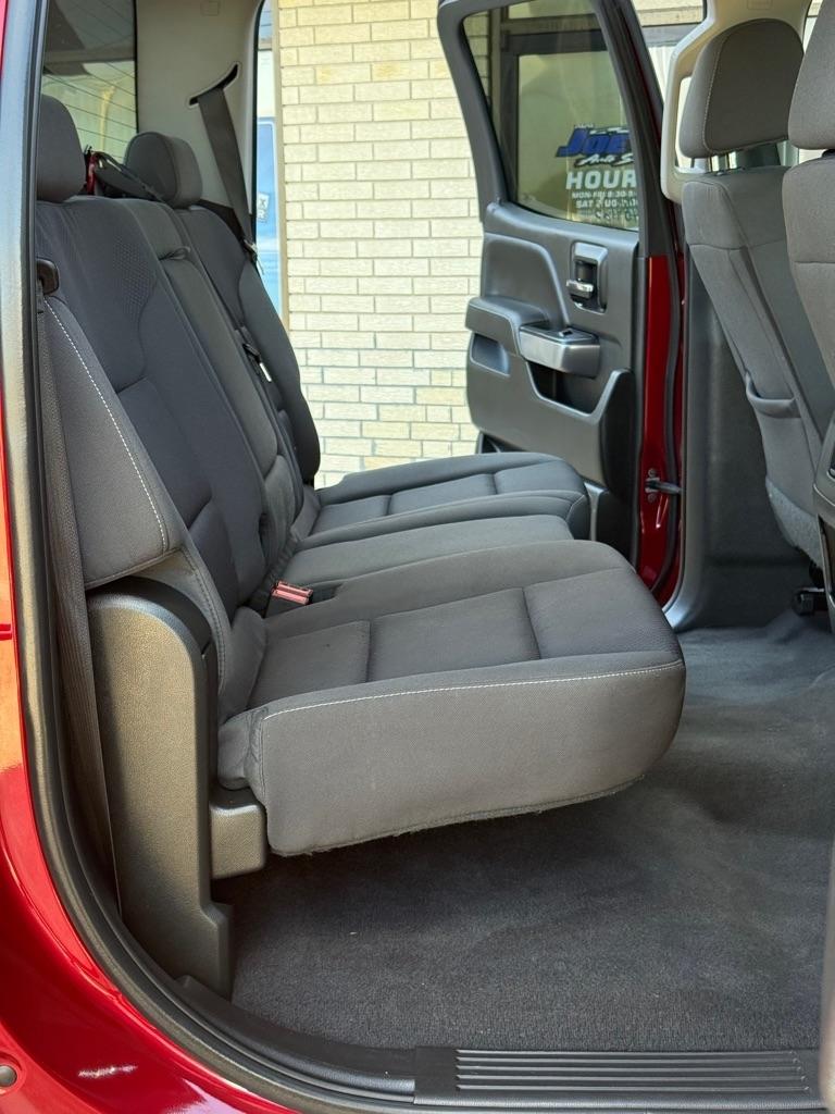 Chevrolet Silverado 1500 4WD Crew Cab 143.5" LT w/2LT 2018