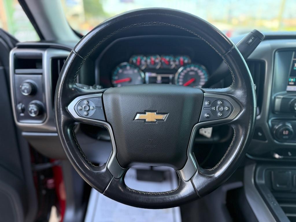 Chevrolet Silverado 1500 4WD Crew Cab 143.5" LT w/2LT 2018