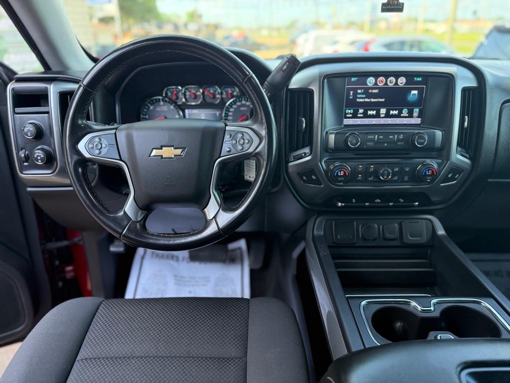 Chevrolet Silverado 1500 4WD Crew Cab 143.5" LT w/2LT 2018