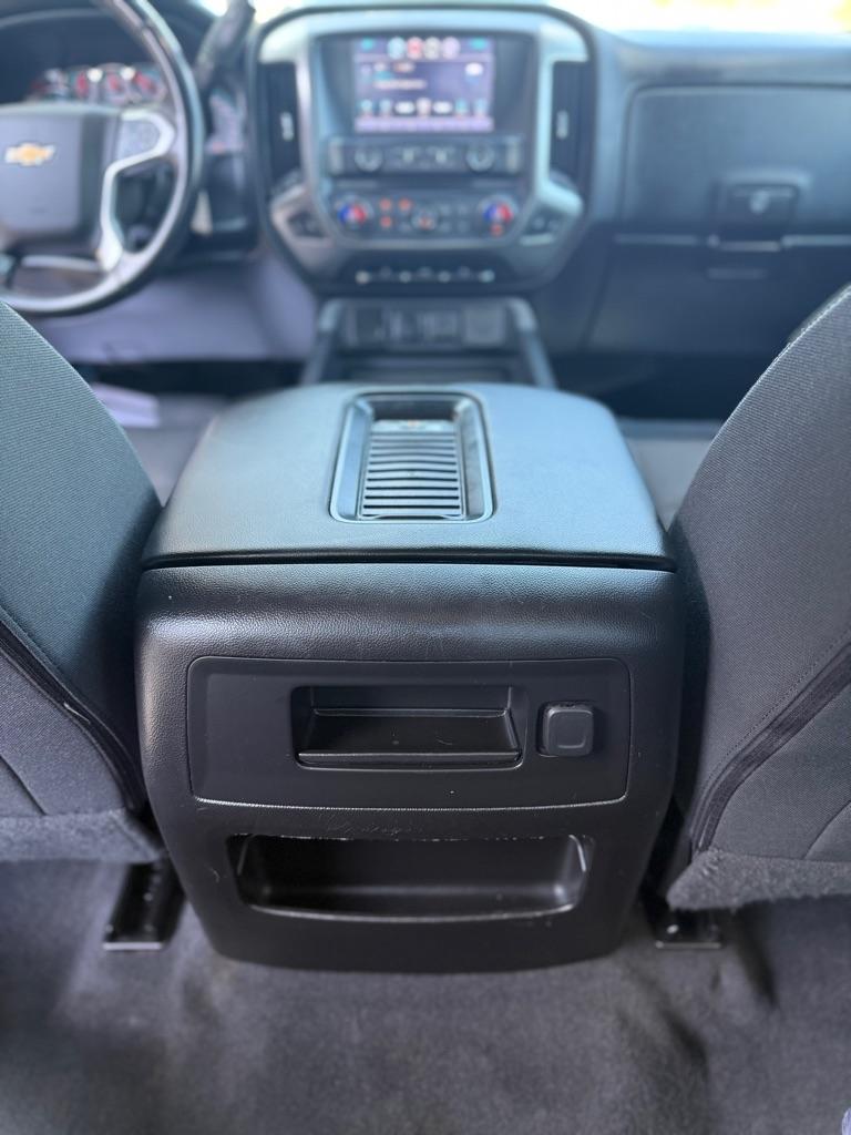 Chevrolet Silverado 1500 4WD Crew Cab 143.5" LT w/2LT 2018