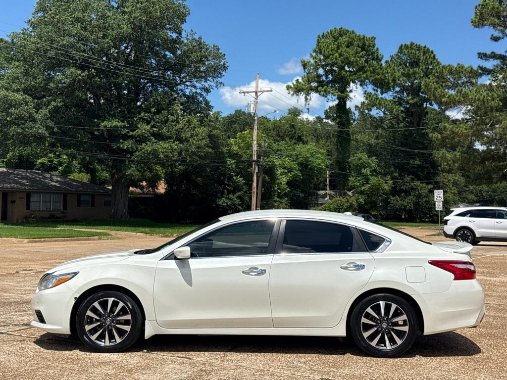 Nissan Altima 2017.5 2.5 SV Sedan 2017