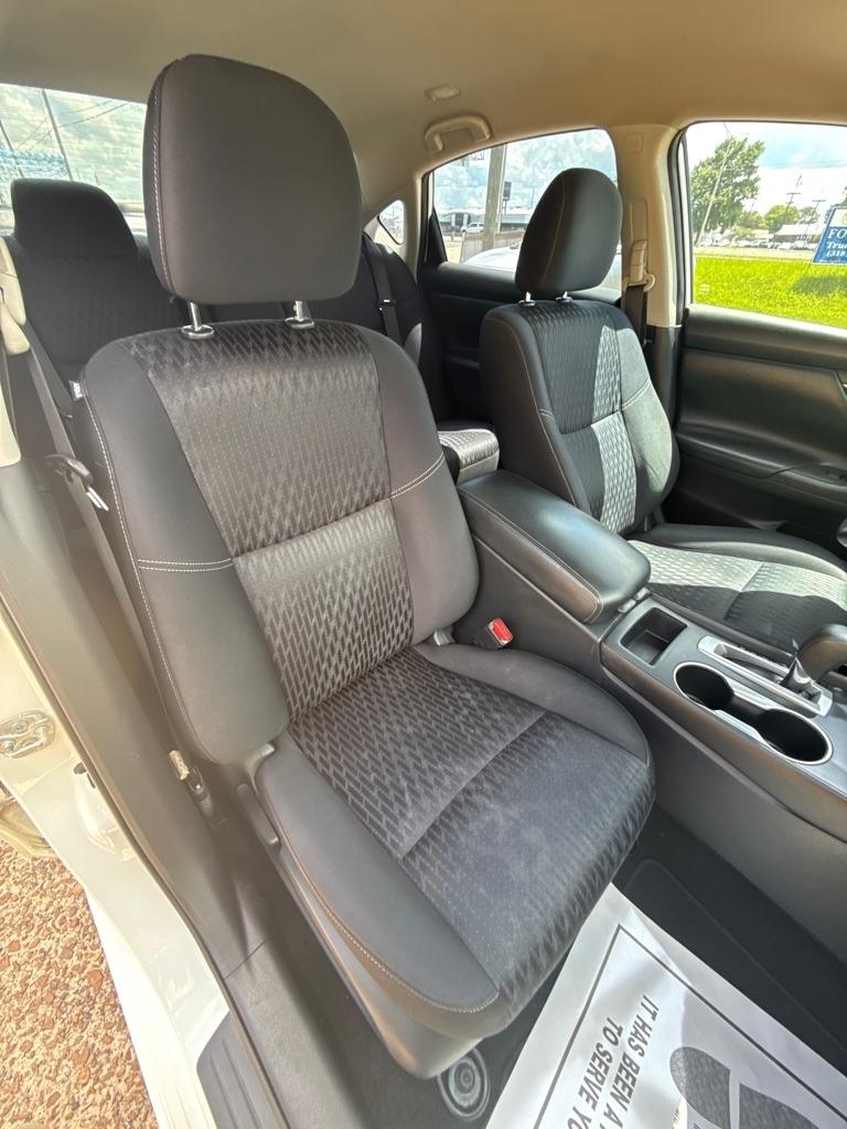 Nissan Altima 2017.5 2.5 SV Sedan 2017
