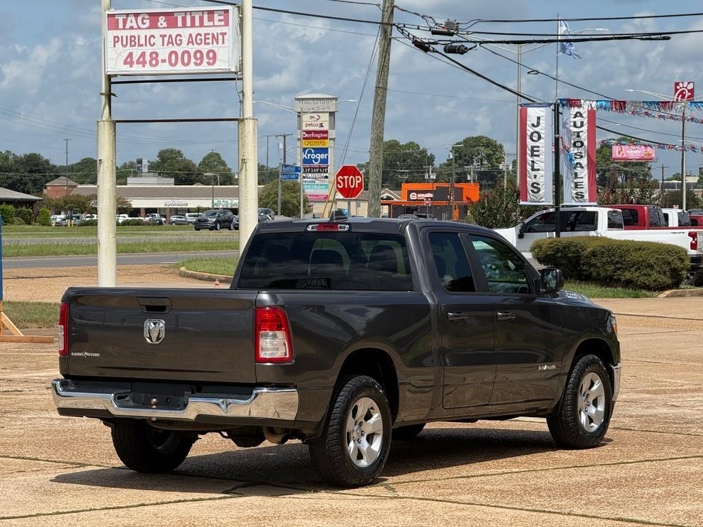 RAM 1500 Lone Star 4x2 Quad Cab 6'4" Box 2021