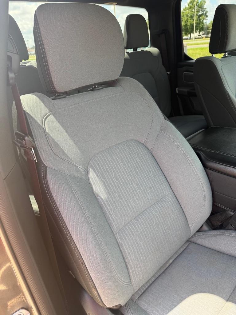 RAM 1500 Lone Star 4x2 Quad Cab 6'4" Box 2021