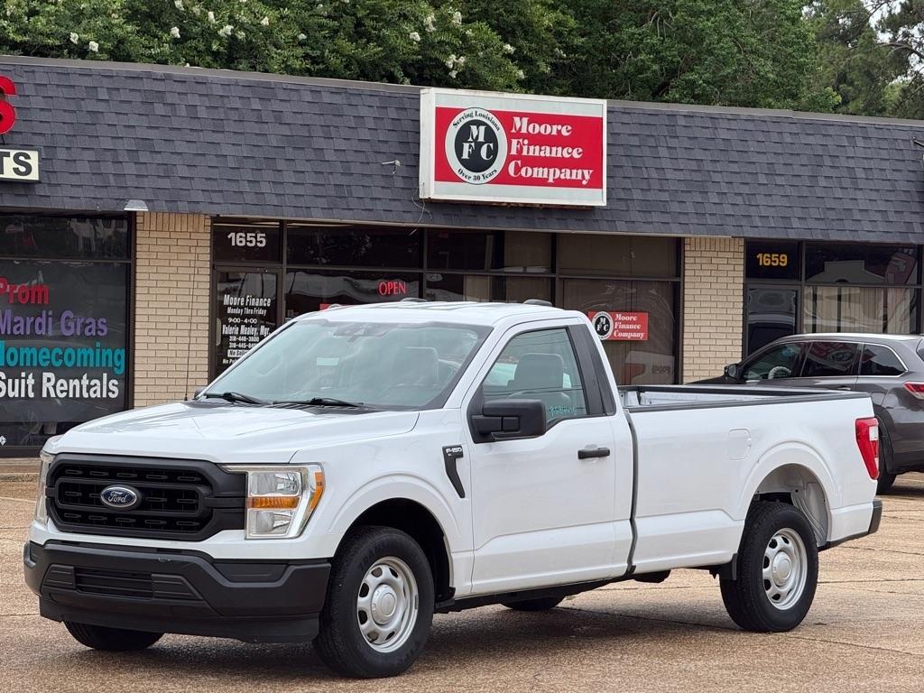 Ford F-150 XLT 2WD Reg Cab 8' Box 2021