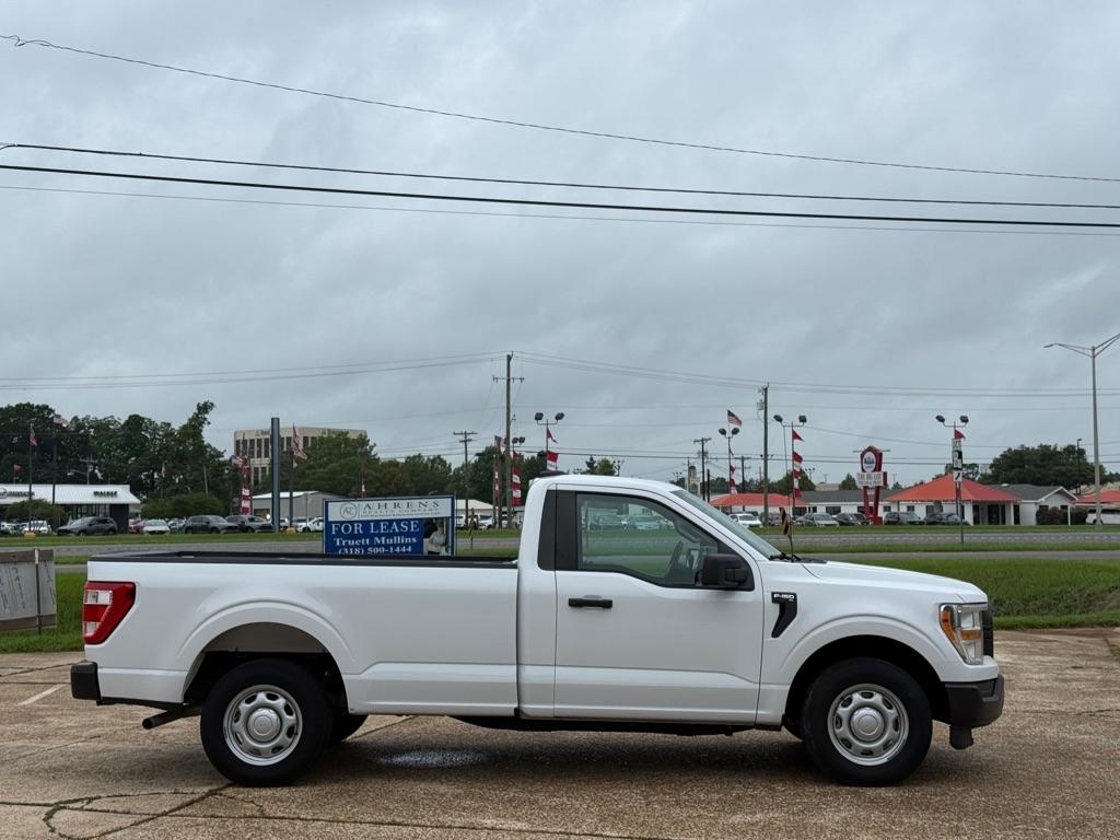 Ford F-150 XLT 2WD Reg Cab 8' Box 2021