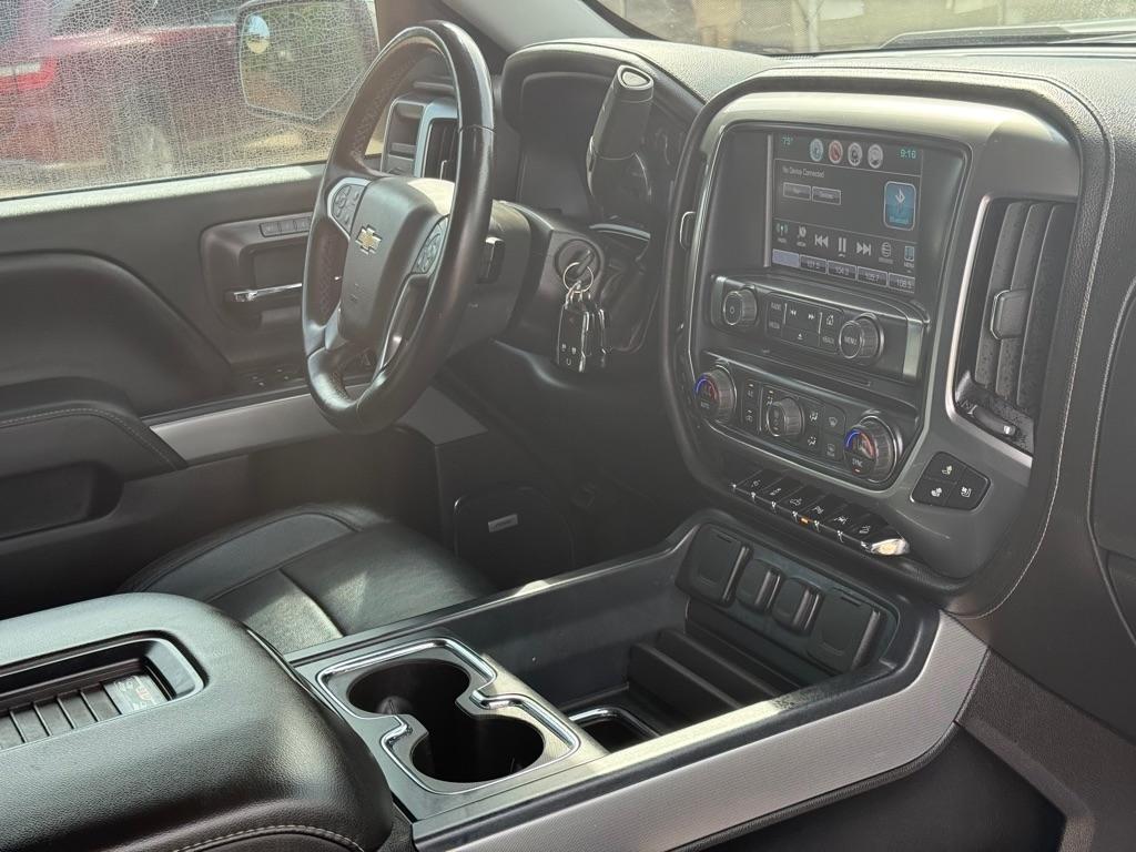 Chevrolet Silverado 1500 4WD Crew Cab 143.5" LTZ w/2LZ 2017