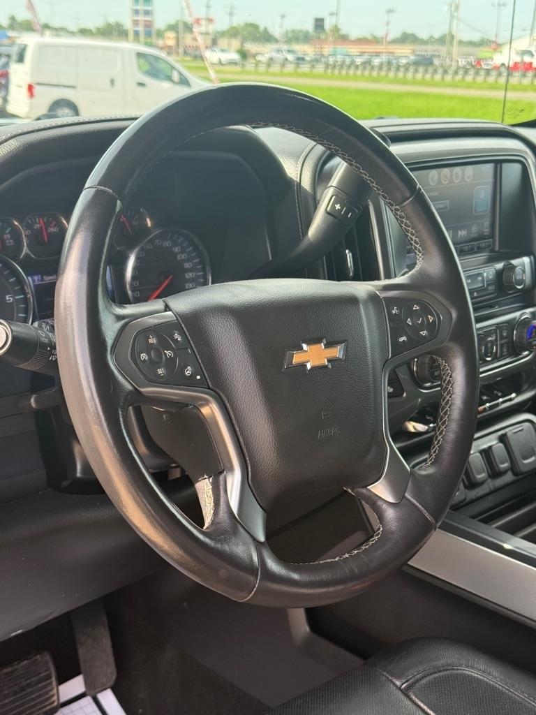 Chevrolet Silverado 1500 4WD Crew Cab 143.5" LTZ w/2LZ 2017