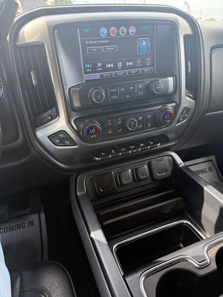 Chevrolet Silverado 1500 4WD Crew Cab 143.5" LTZ w/2LZ 2017
