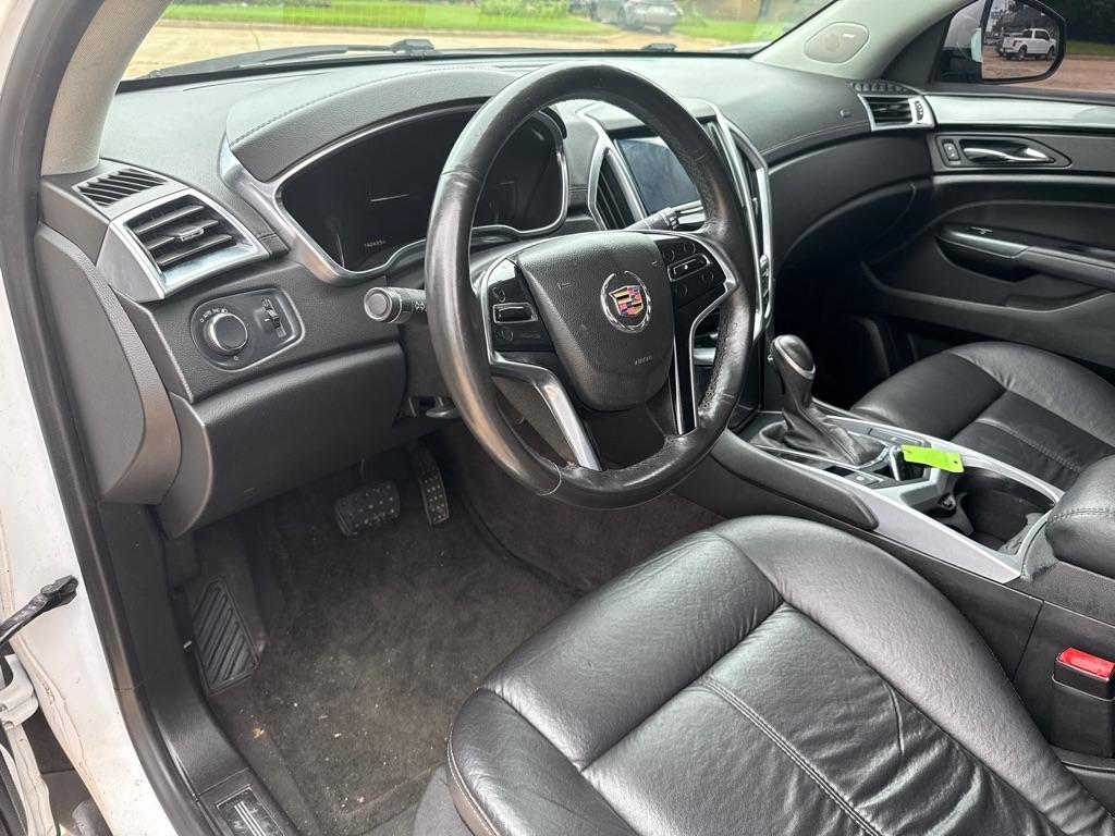 Cadillac SRX FWD 4dr Base 2015