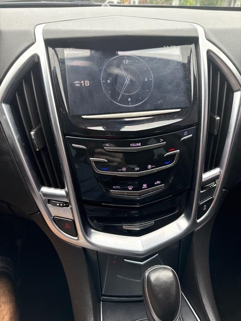 Cadillac SRX FWD 4dr Base 2015