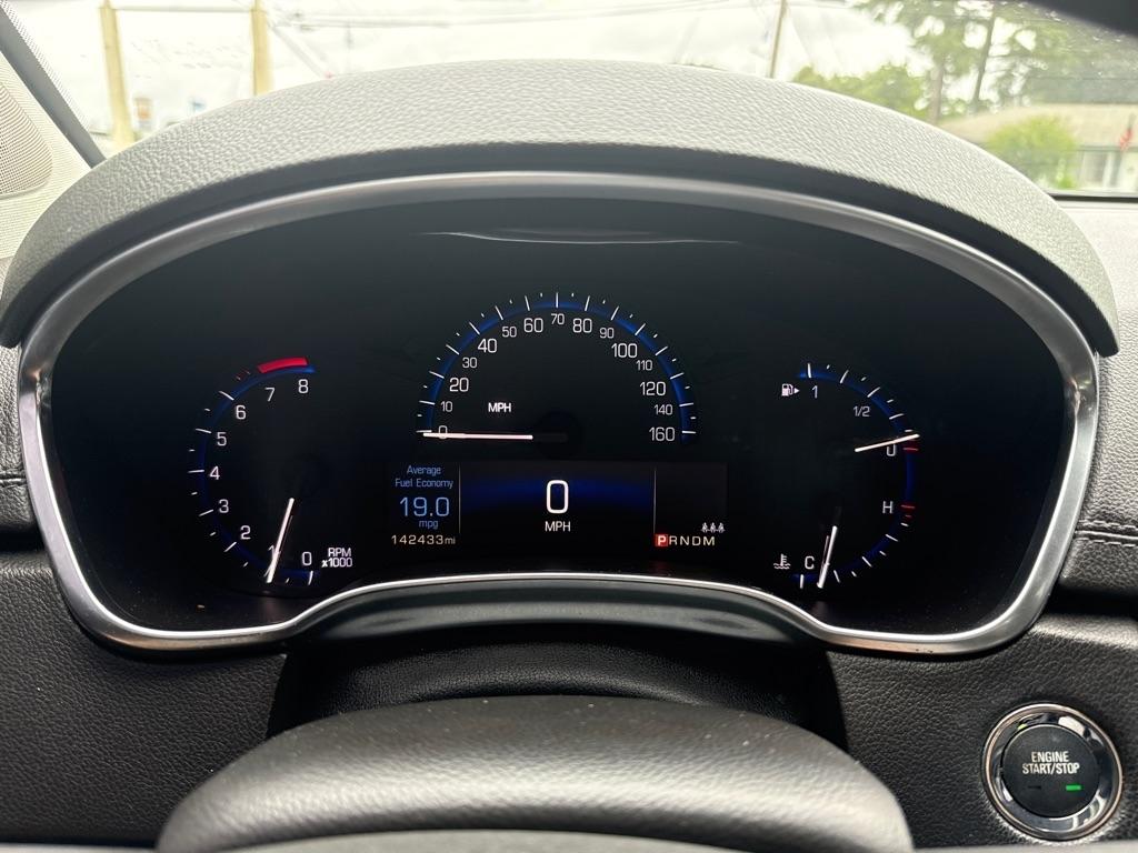 Cadillac SRX FWD 4dr Base 2015