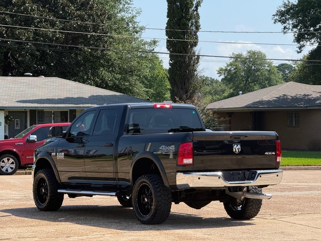 RAM 2500 Tradesman 4x4 Crew Cab 6'4" Box 2018
