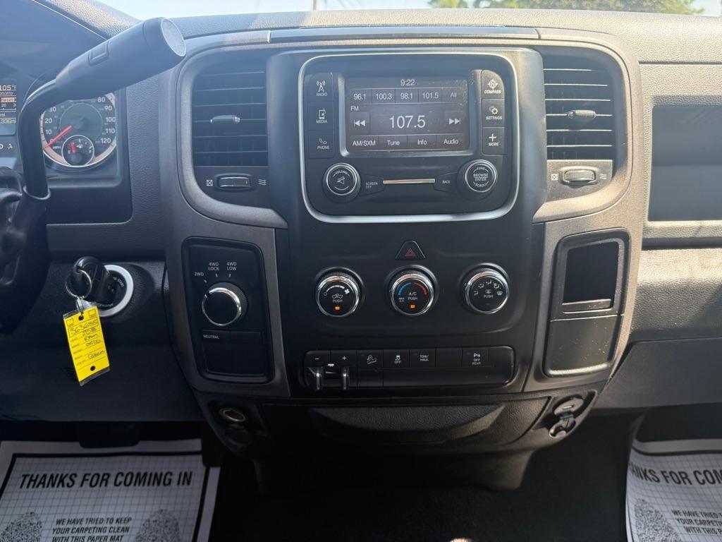 RAM 2500 Tradesman 4x4 Crew Cab 6'4" Box 2018