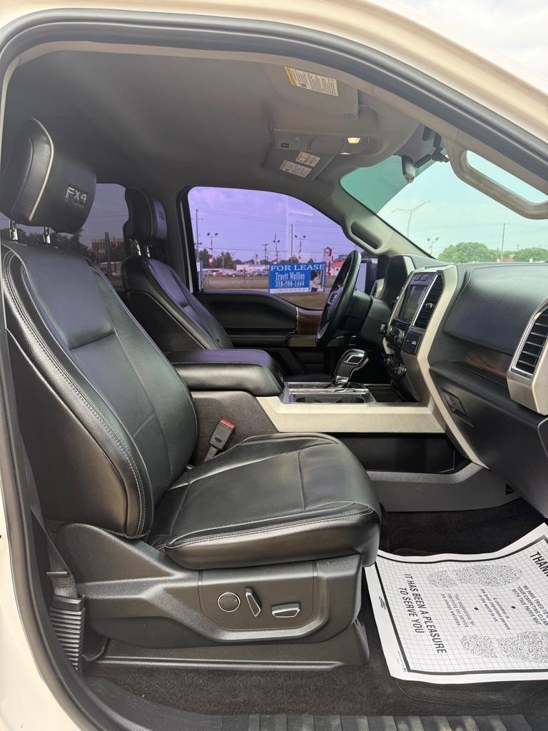 Ford F-150 Platinum 4WD SuperCrew 5.5' Box 2017