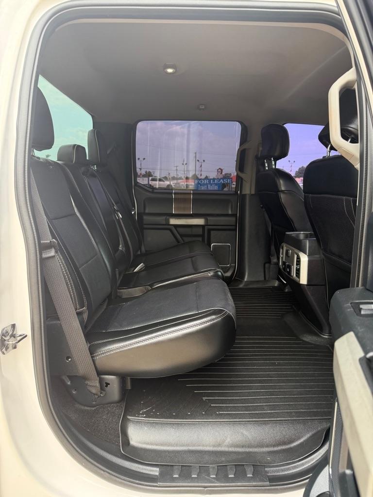 Ford F-150 Platinum 4WD SuperCrew 5.5' Box 2017