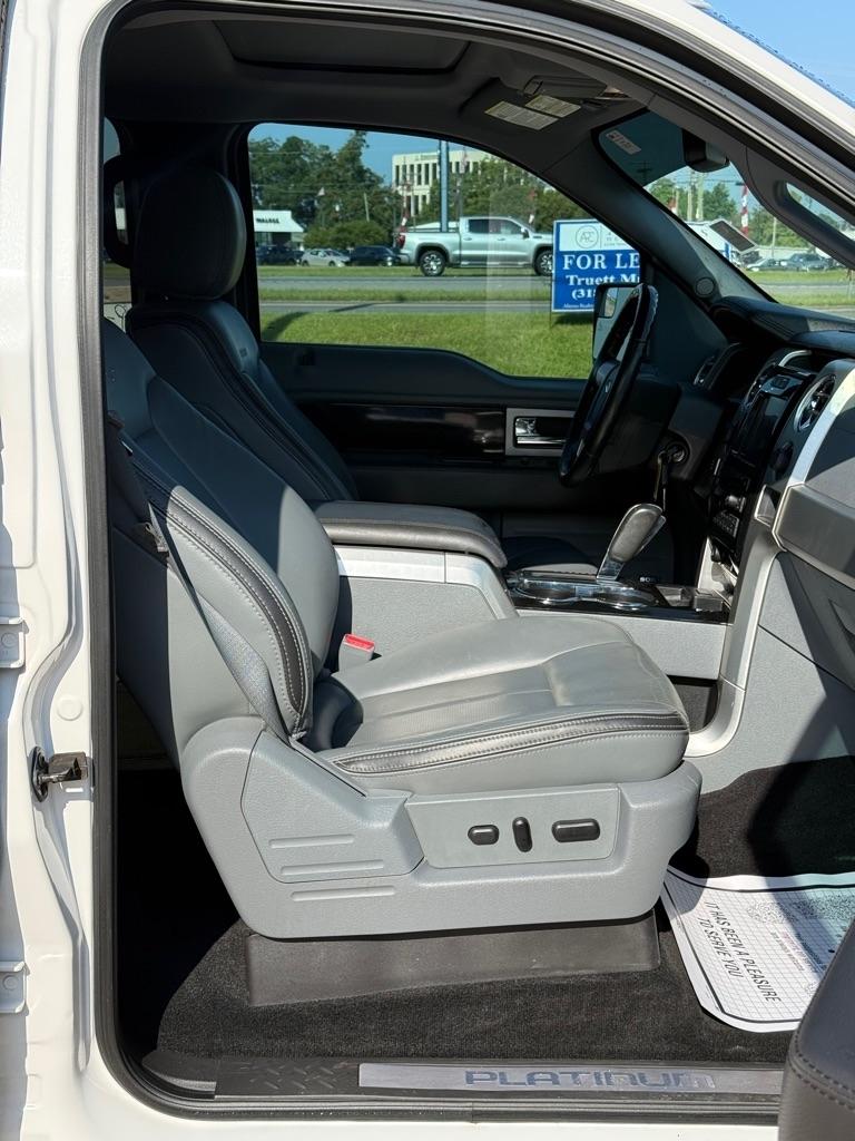 Ford F-150 4WD SuperCrew 145" Platinum 2012