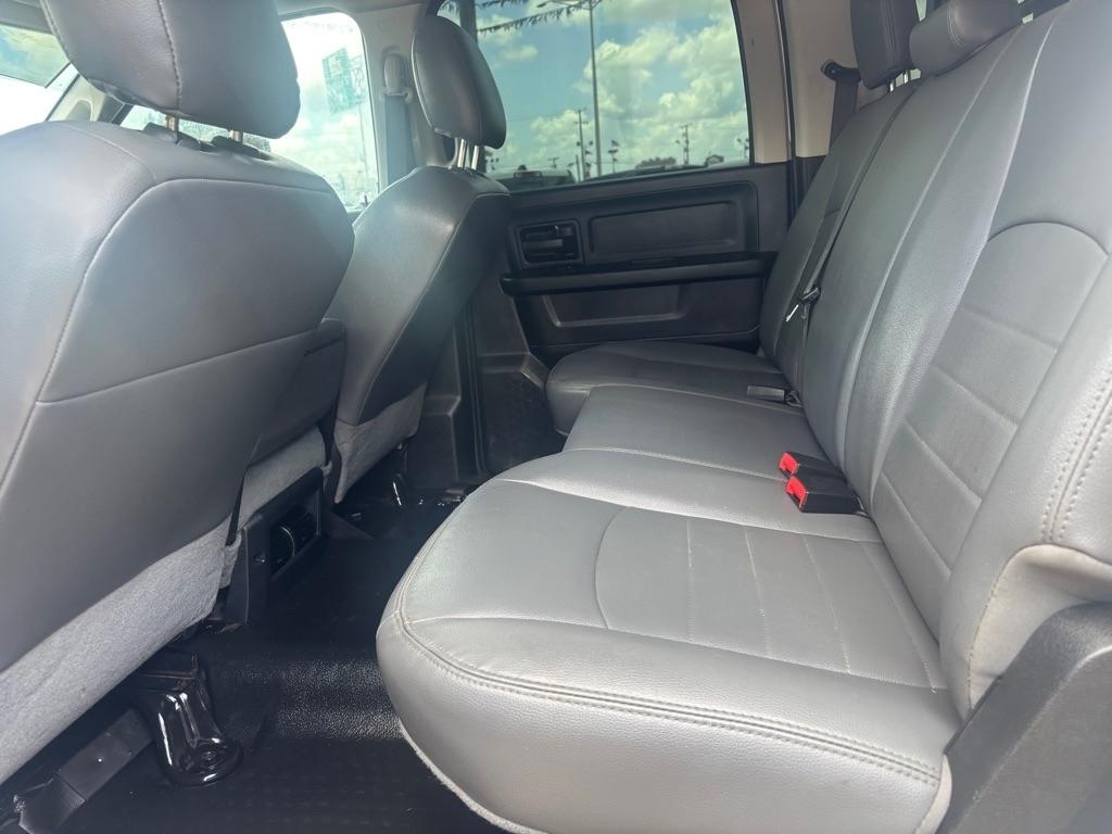 RAM 3500 Chassis Cab Tradesman 4WD Crew Cab 60" CA 172.4" WB 2018
