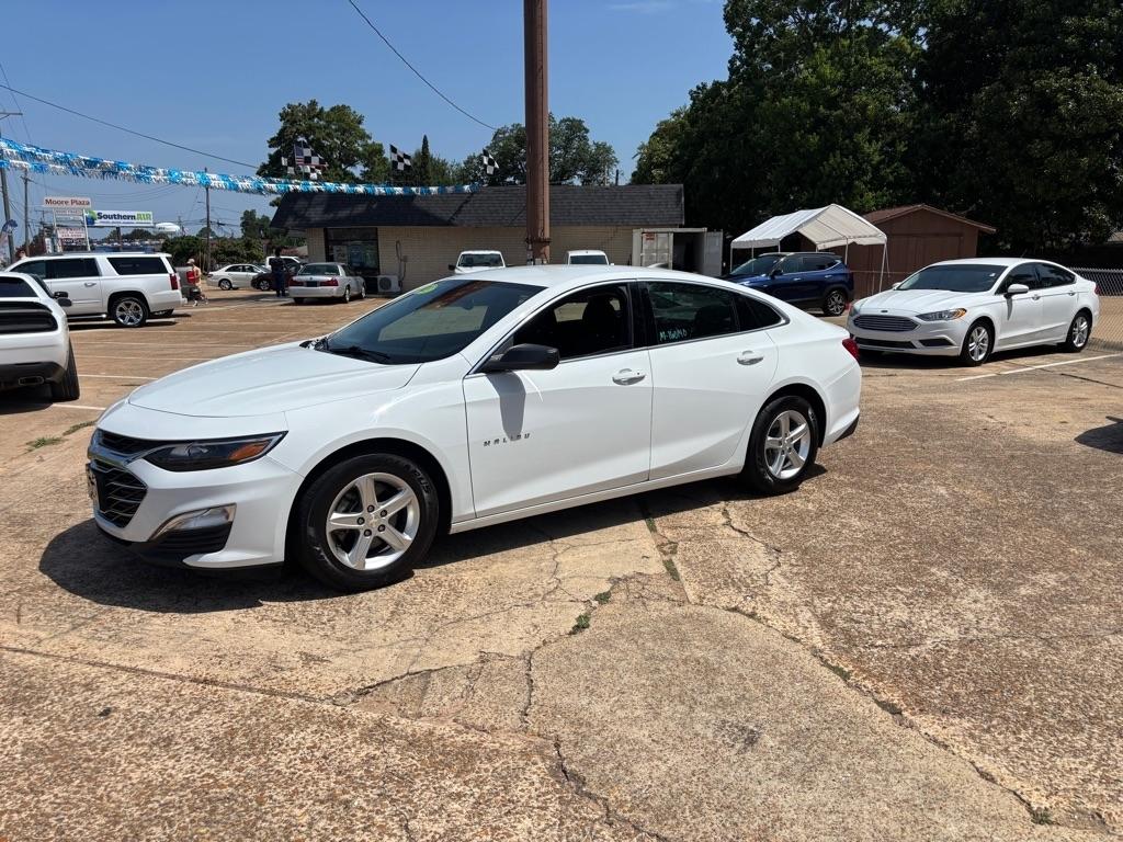Chevrolet Malibu 4dr Sdn LS w/1FL 2023