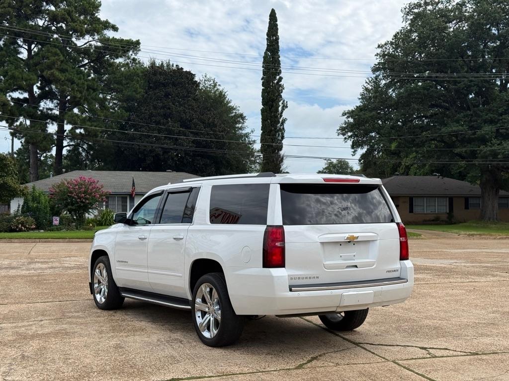 Chevrolet Suburban 2WD 4dr Premier 2020