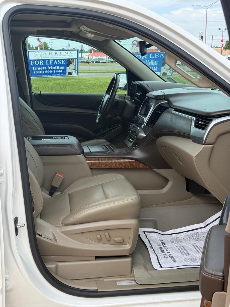 Chevrolet Suburban 2WD 4dr Premier 2020