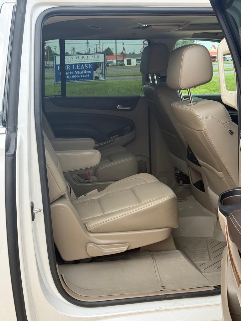 Chevrolet Suburban 2WD 4dr Premier 2020