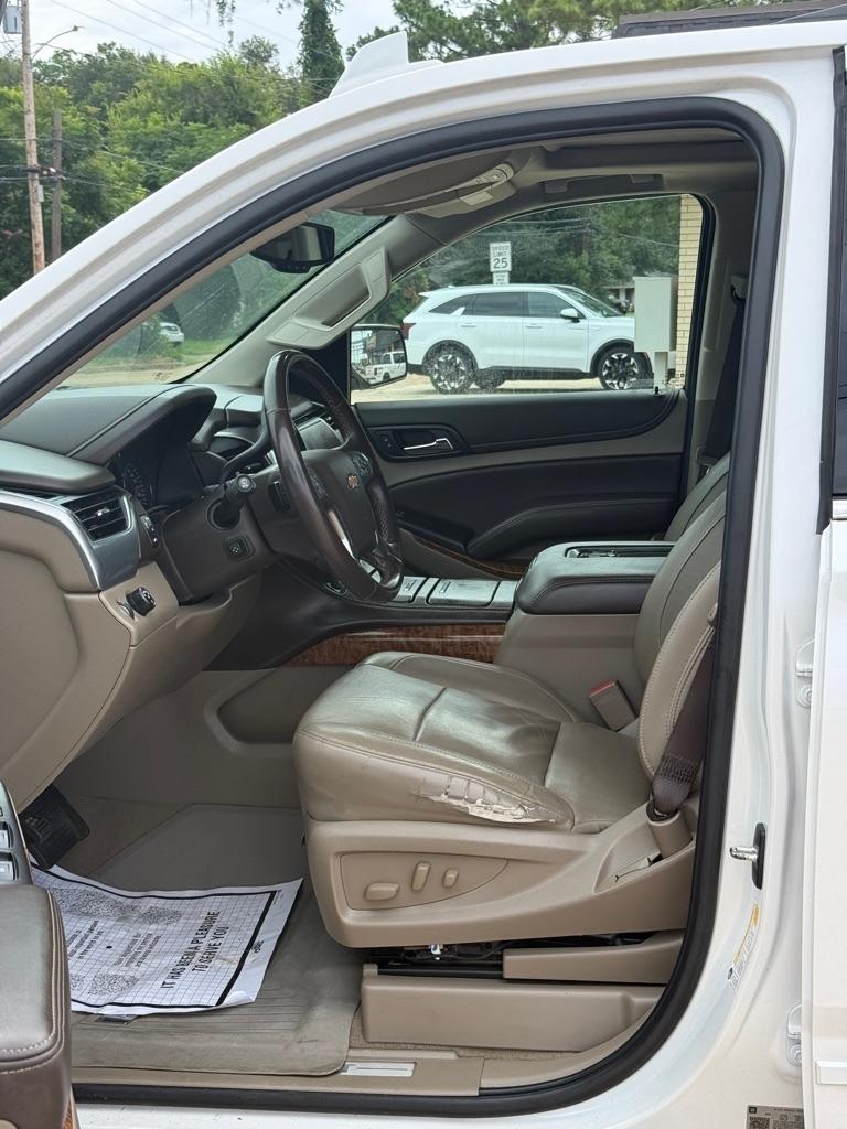 Chevrolet Suburban 2WD 4dr Premier 2020