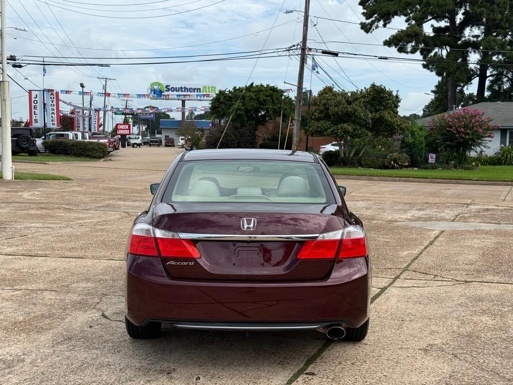 Honda Accord Sdn 4dr I4 CVT LX 2013