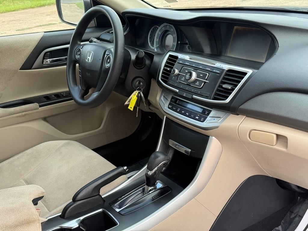 Honda Accord Sdn 4dr I4 CVT LX 2013