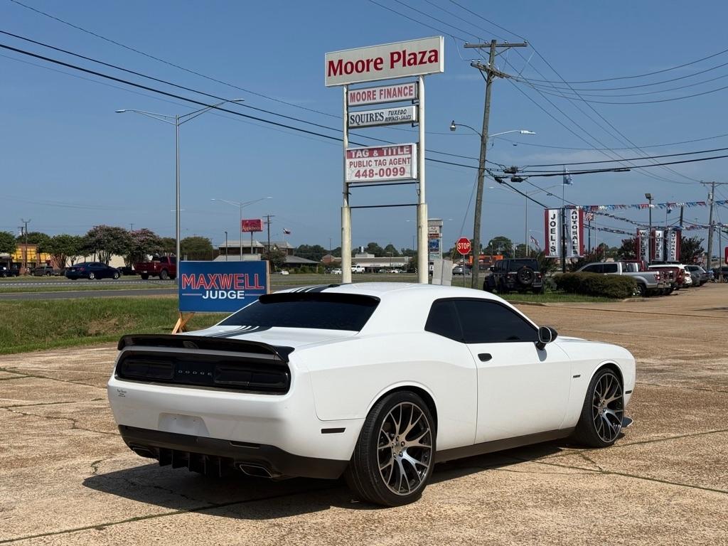 Dodge Challenger R/T Shaker RWD 2018