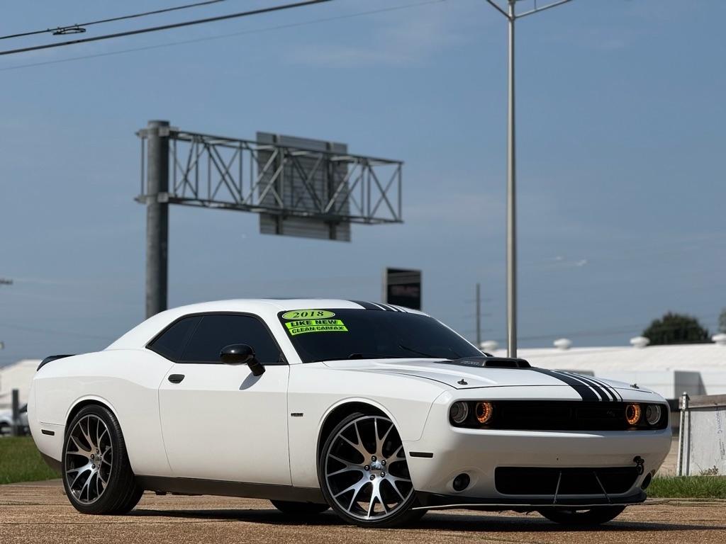 Dodge Challenger R/T Shaker RWD 2018