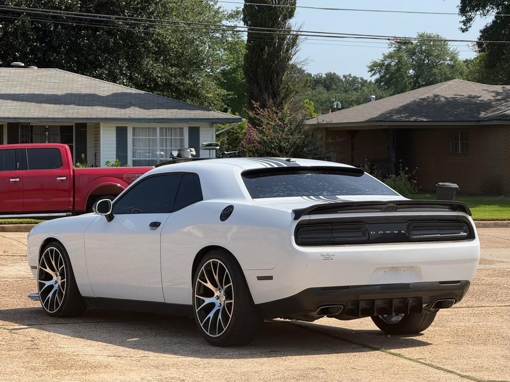 Dodge Challenger R/T Shaker RWD 2018