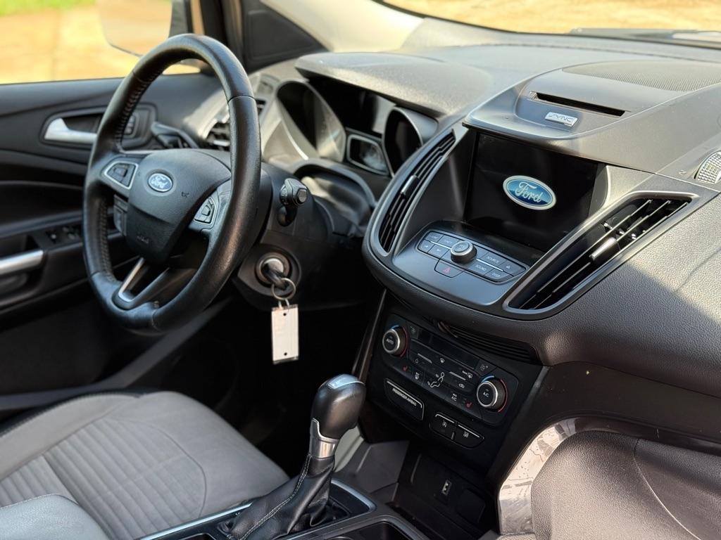 Ford Escape SE FWD 2017