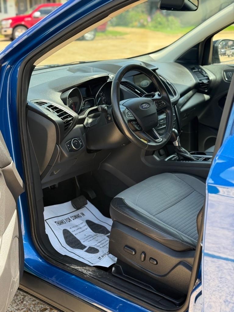 Ford Escape SE FWD 2017